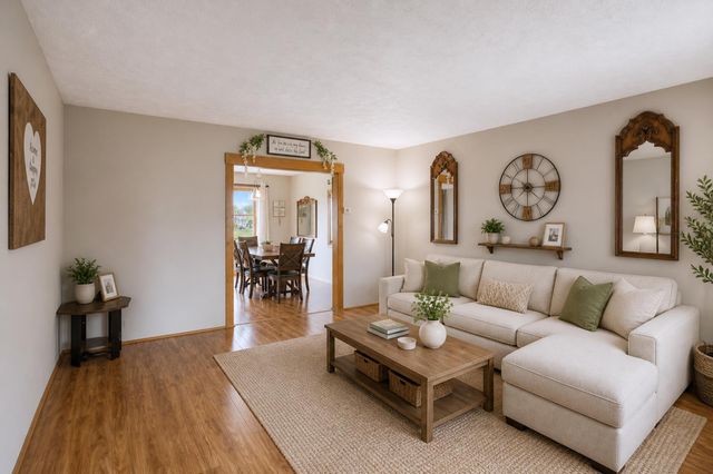 810 10th Avenue SE, Austin, MN 55912