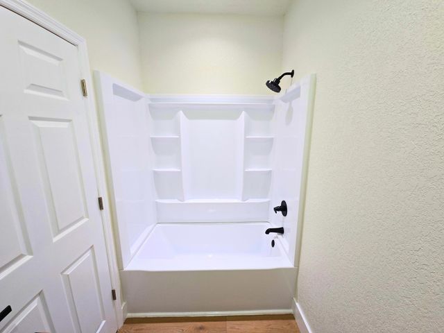 432 Englewood Road, Madisonville, TN 37354