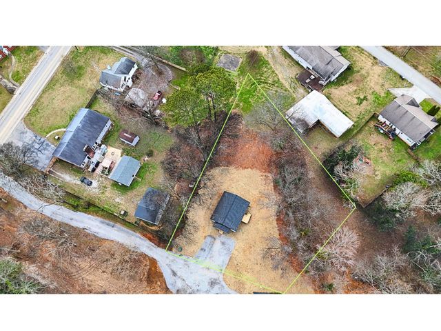 432 Englewood Road, Madisonville, TN 37354