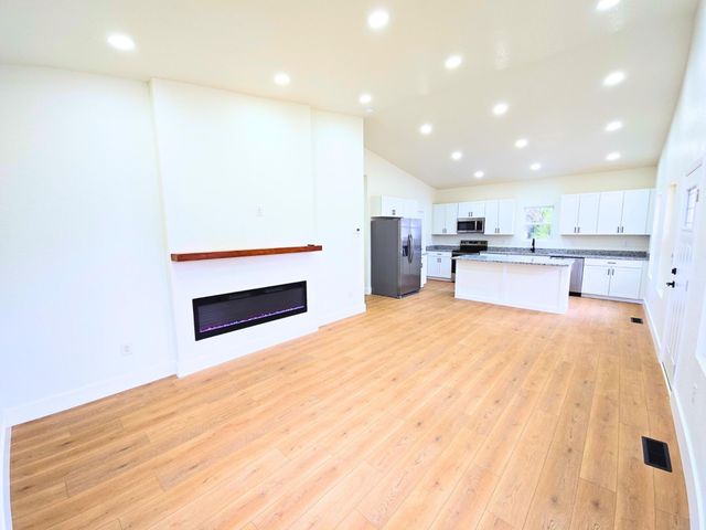 432 Englewood Road, Madisonville, TN 37354