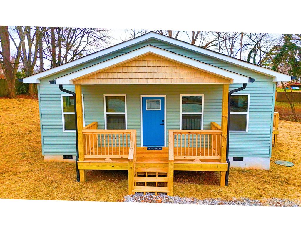 432 Englewood Road, Madisonville, TN 37354