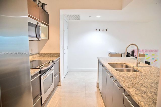 951 Brickell Ave 3007, Miami, FL 33131