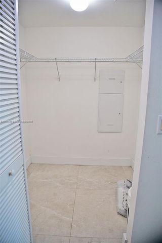 951 Brickell Ave 3007, Miami, FL 33131