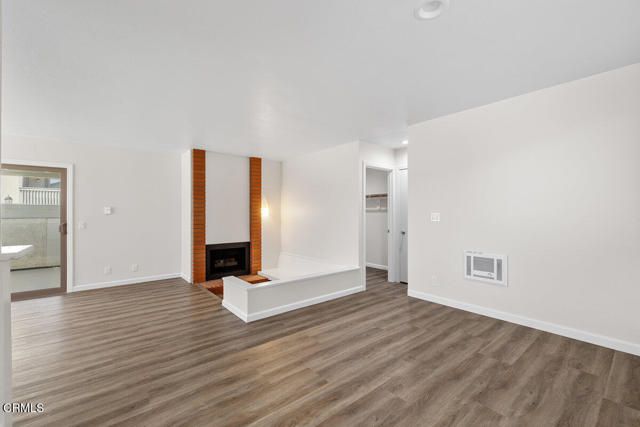 3107 Harbor Boulevard, Oxnard, CA 93035