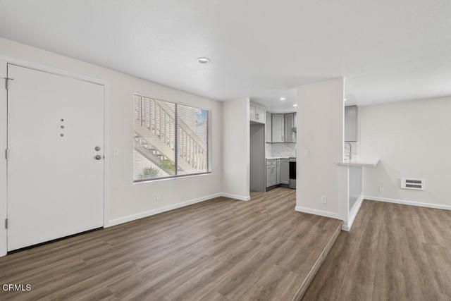 3107 Harbor Boulevard, Oxnard, CA 93035