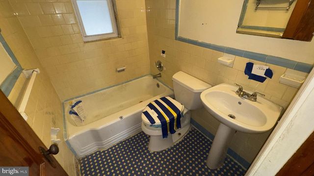 6502 KNOLLBROOK DR, Hyattsville, MD 20783