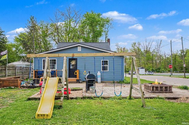 219 W Patterson Street, Lakeville, IN 46536