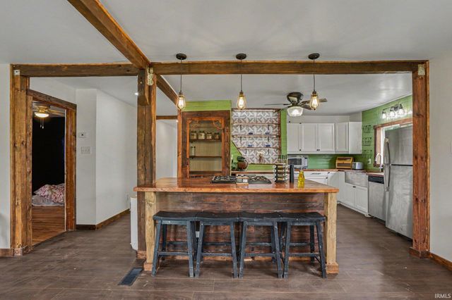 219 W Patterson Street, Lakeville, IN 46536