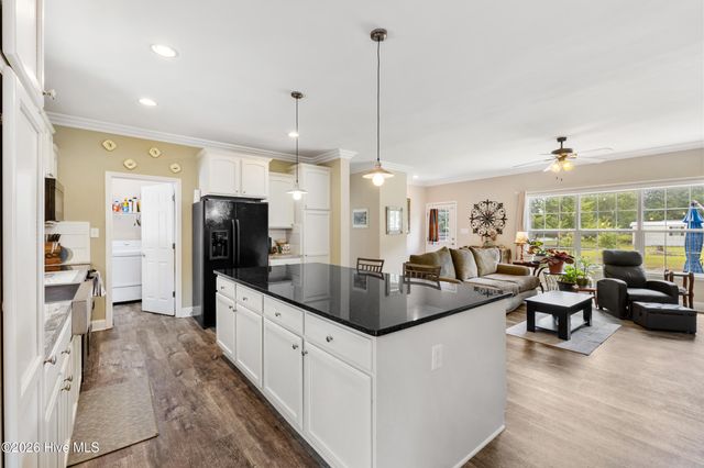 500 Bishop Drive, Hampstead, NC 28443