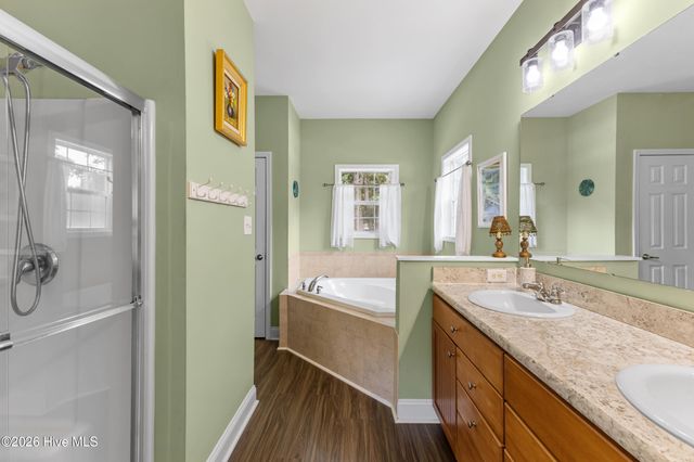 500 Bishop Drive, Hampstead, NC 28443