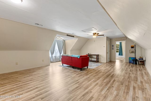 500 Bishop Drive, Hampstead, NC 28443