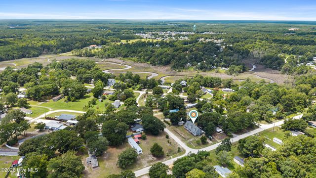 500 Bishop Drive, Hampstead, NC 28443