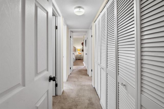 401 NW 39TH ROAD 401C, Gainesville, FL 32607