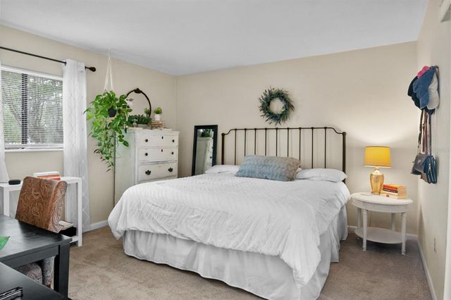 401 NW 39TH ROAD 401C, Gainesville, FL 32607