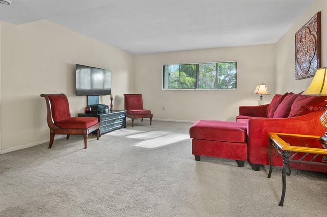 401 NW 39TH ROAD 401C, Gainesville, FL 32607