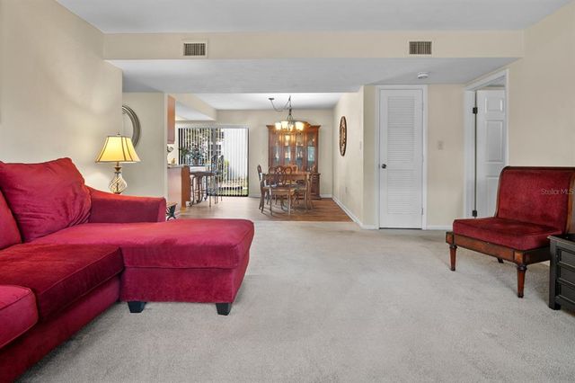 401 NW 39TH ROAD 401C, Gainesville, FL 32607