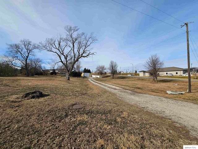 10612 S 204 Street, Gretna, NE 68028