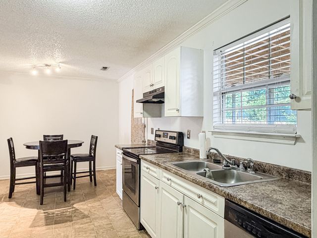 1212 Jeanna Street, Summerville, SC 29486