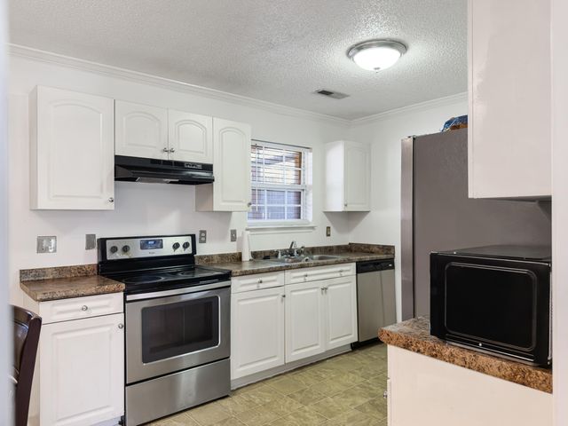 1212 Jeanna Street, Summerville, SC 29486