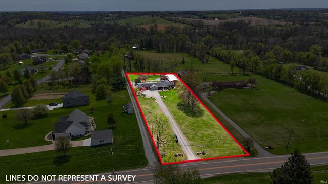 2754 US HWY 50 E, Bedford, IN 47421
