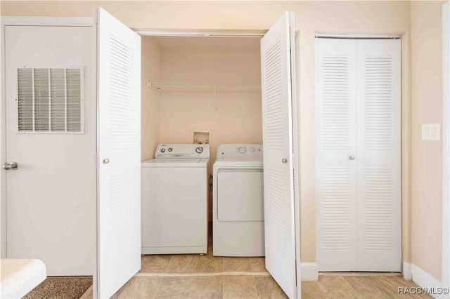 14701 Naimisha Loop, Spring Hill, FL 34609