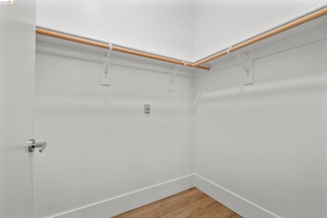 1545 32nd St 314, Oakland, CA 94608