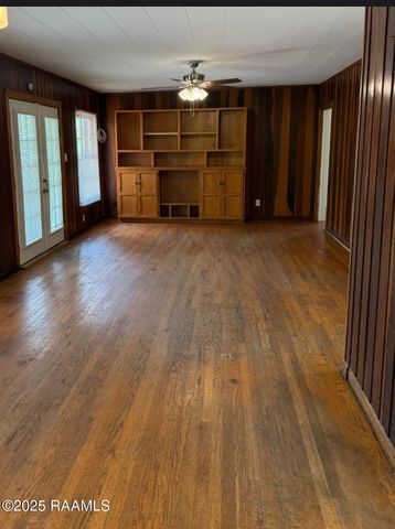 2418 N University Avenue, Lafayette, LA 70507