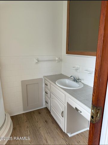 2418 N University Avenue, Lafayette, LA 70507