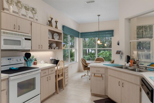 31 W BYRSONIMA LOOP, Homosassa, FL 34446