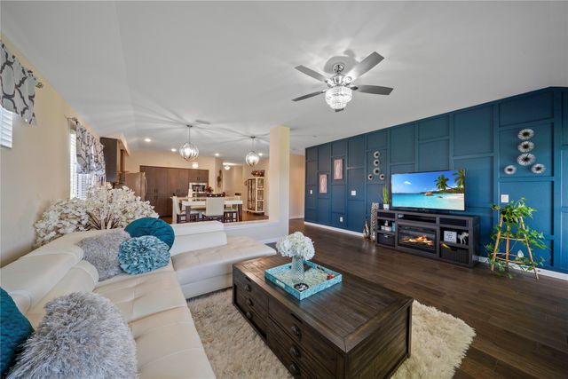 1272 Sumner Street, Aubrey, TX 76227