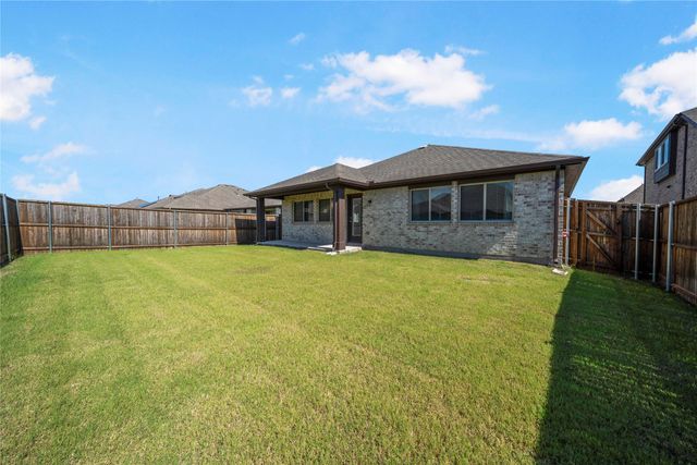 1272 Sumner Street, Aubrey, TX 76227