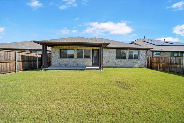 1272 Sumner Street, Aubrey, TX 76227