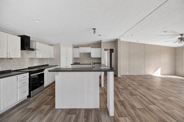 154 Firefly Drive, Springtown, TX 76082