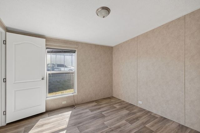 154 Firefly Drive, Springtown, TX 76082