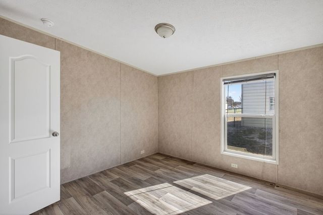 154 Firefly Drive, Springtown, TX 76082