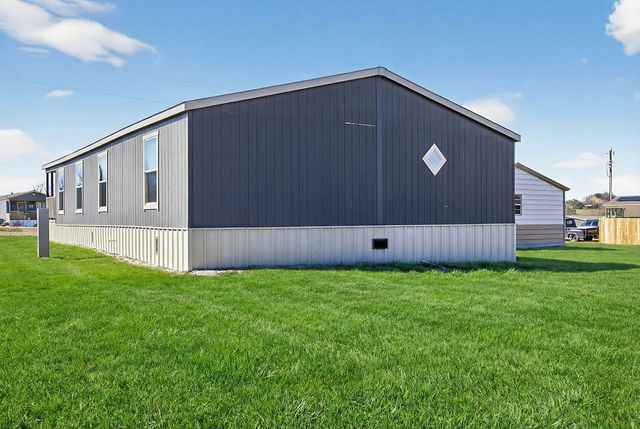 154 Firefly Drive, Springtown, TX 76082