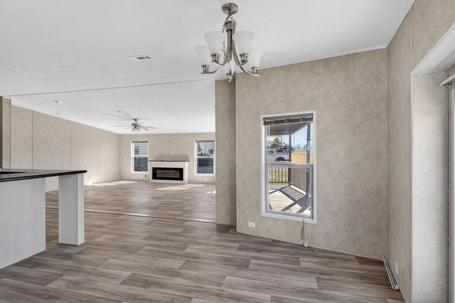 154 Firefly Drive, Springtown, TX 76082