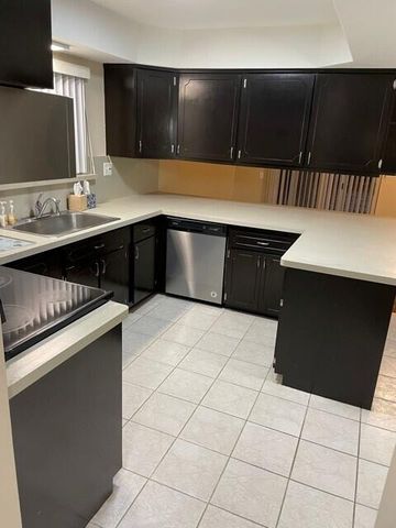 33455 Elgin Court, Sterling Heights City, MI 48310