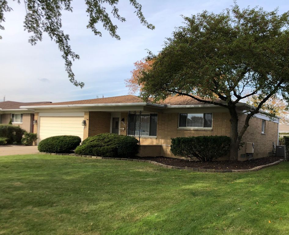 33455 Elgin Court, Sterling Heights City, MI 48310