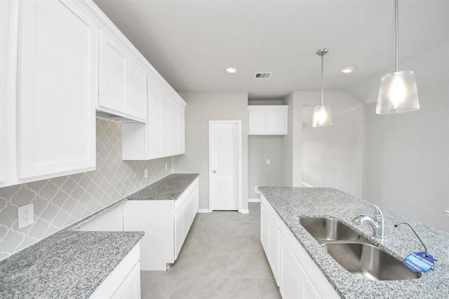 20934 Carob Tree Lane, Tomball, TX 77377