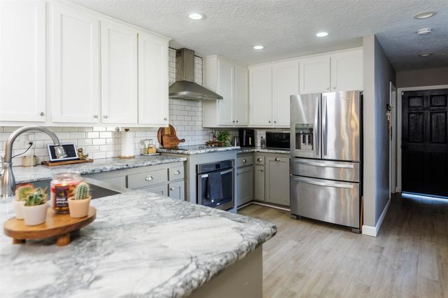 6625 Windwood Lane, Beaumont, TX 77706