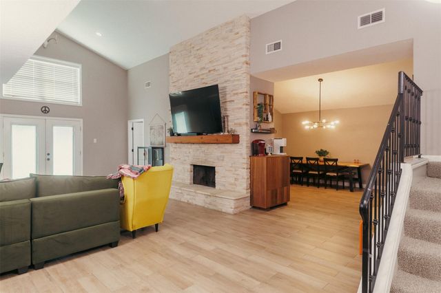 6625 Windwood Lane, Beaumont, TX 77706