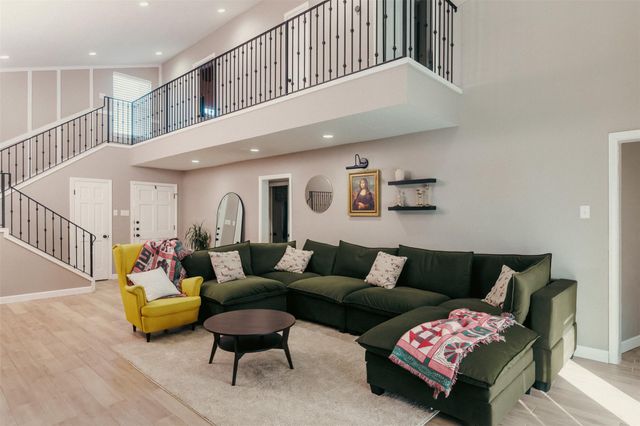 6625 Windwood Lane, Beaumont, TX 77706