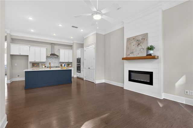 687 Stickley Oak Way, Woodstock, GA 30189