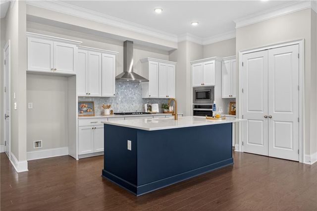 687 Stickley Oak Way, Woodstock, GA 30189