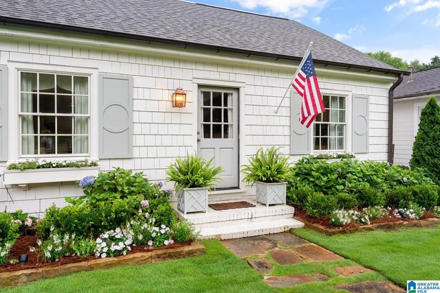 315 EUCLID AVENUE, Mountain Brook, AL 35213