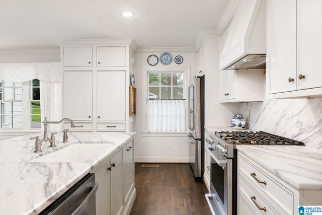 315 EUCLID AVENUE, Mountain Brook, AL 35213
