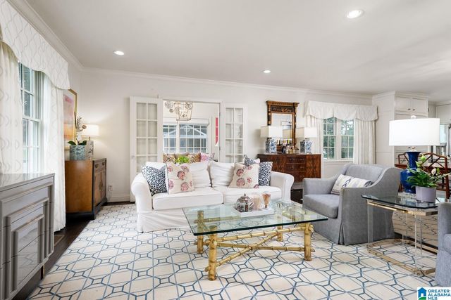 315 EUCLID AVENUE, Mountain Brook, AL 35213