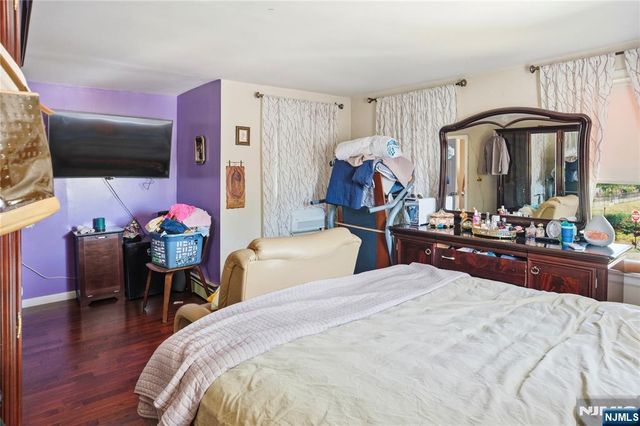 33-35 Pulaski Place, Hackensack, NJ 07601