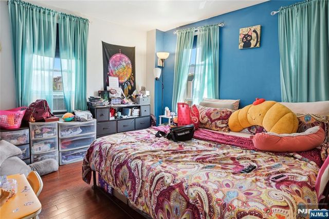 33-35 Pulaski Place, Hackensack, NJ 07601